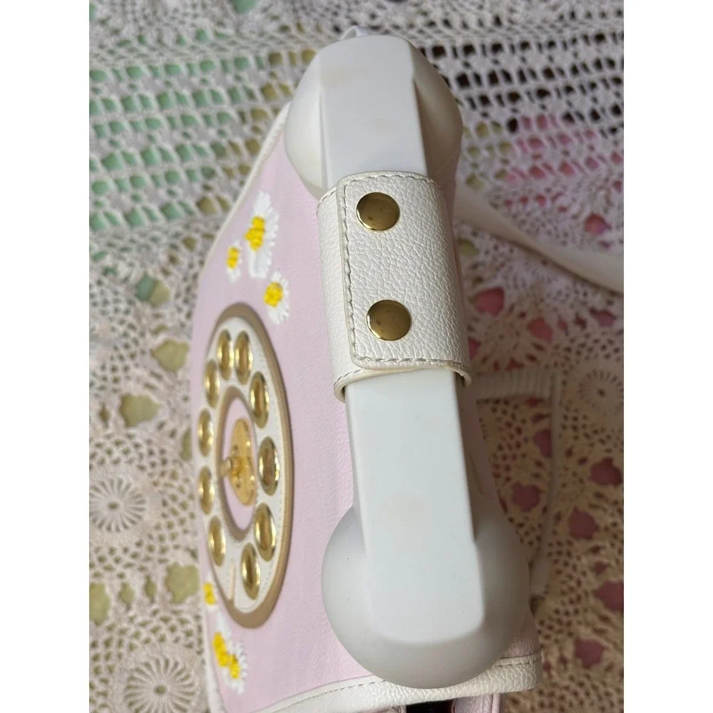 Betsey Johnson Call Me Phone Crossbody Bag Pink Daisy Bluetooth Handset Y2K - Picture 15 of 16